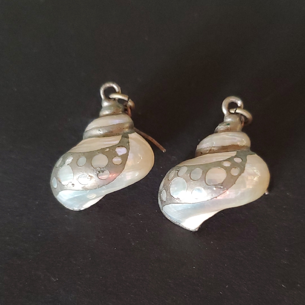 Elegant Silver and Cream Shell Earrings